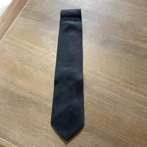 Countess Mara tie, lightly worn, no smoke